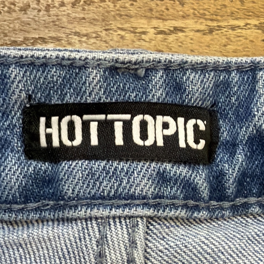 Hot Topic Blue Denim High Waisted Shorts Rhinestone Stars Junior's Size 5 (27"W) - Picture 6 of 16